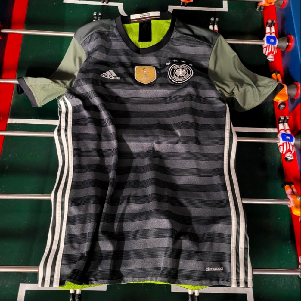 GERMANY AWAY WORLD CHAMPION 2016 SOCCER JERSEY SIZE M